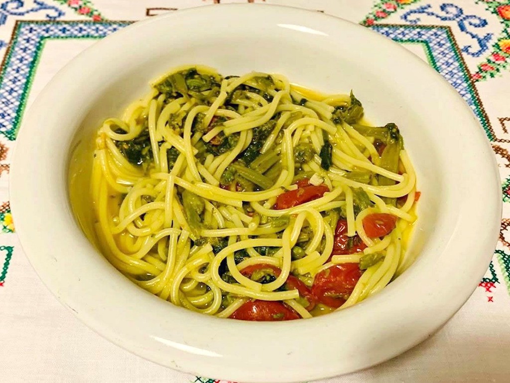 Pasta con i tenerumi, la ricetta siciliana